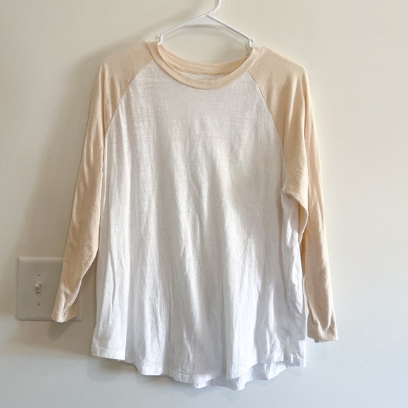 Old Navy Raglan Tee - Picture 2 of 6